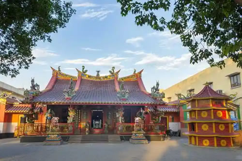 道长谈超度本质：救拔沉沦与极乐世界的桥梁