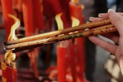 冤亲债主超度：消解累世因果的智慧